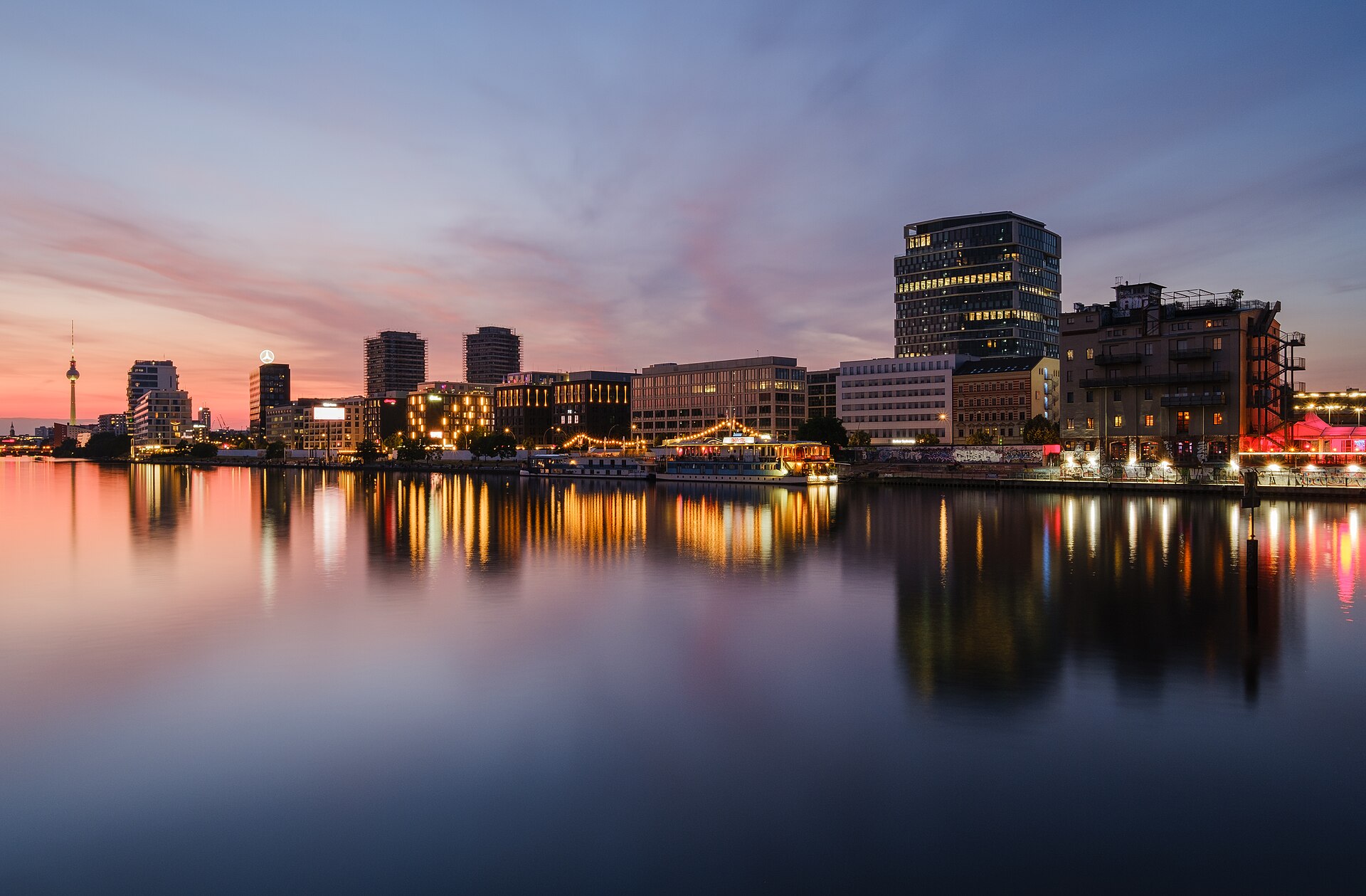 Berlin along the Spree, the city where the study centre is based